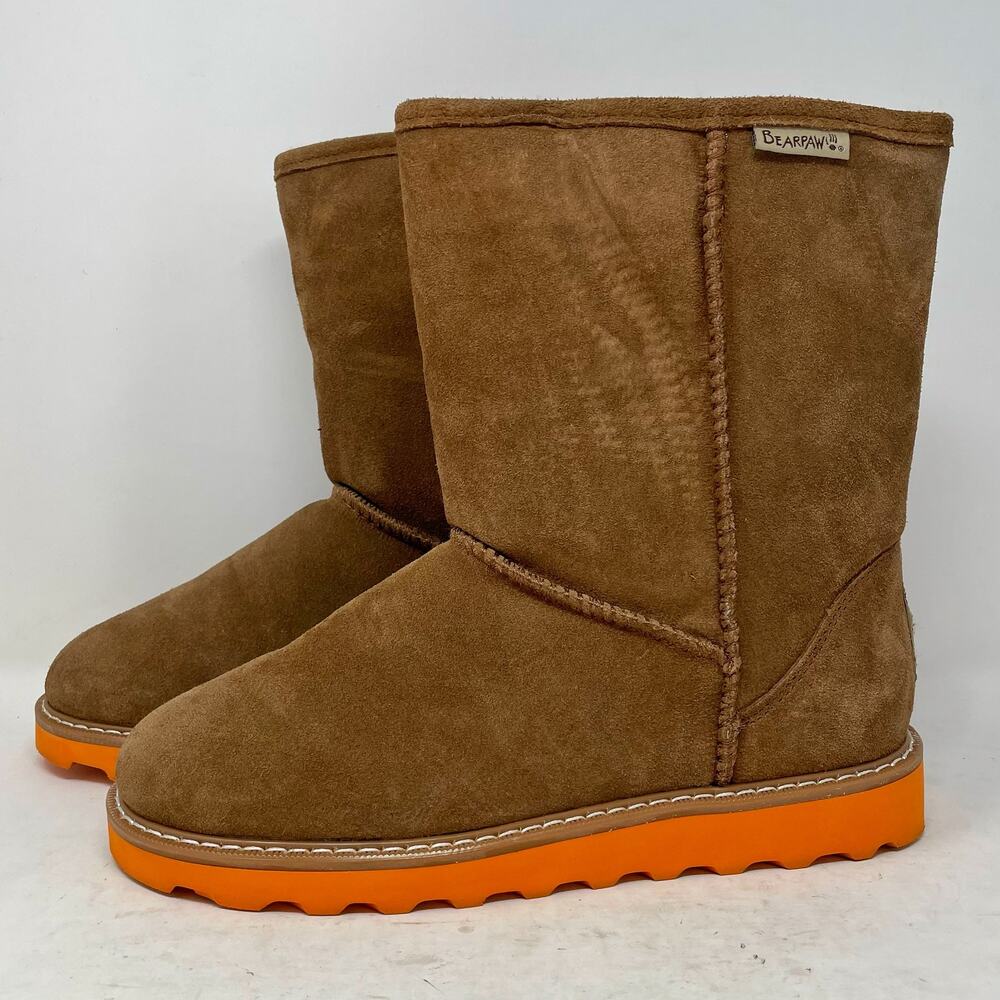 Bearpaw Brown Suede Payton Mid Boots Fleece Lined Orange Soles Womens 9